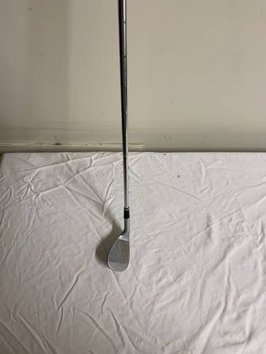 Used Men's Cleveland Right Handed CG10 Wedge Regular Flex 52 Degree Steel Shaft