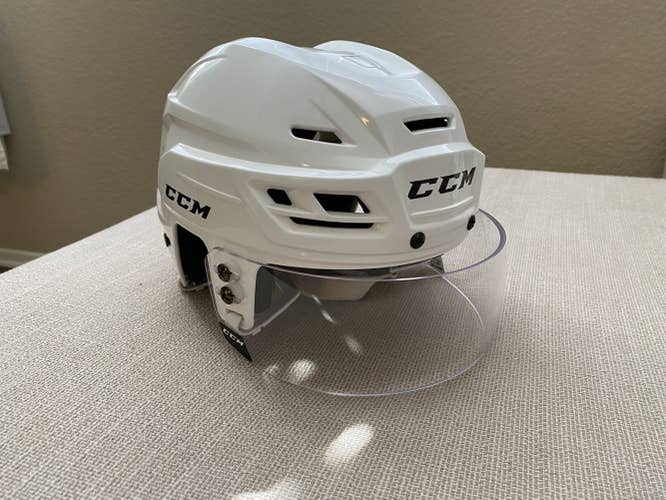 White Used Medium CCM  Tacks 310 Helmet