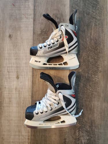 Bauer Vapor 1X Hockey Skates Size 1