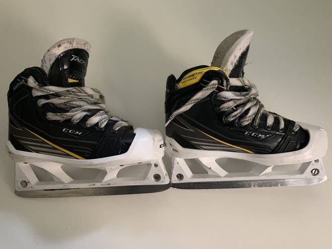 Used CCM Regular Width Size 3.5 Tacks 6092 Hockey Goalie Skates
