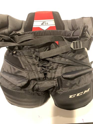 Junior Used Medium CCM E2.5 Hockey Goalie Pants