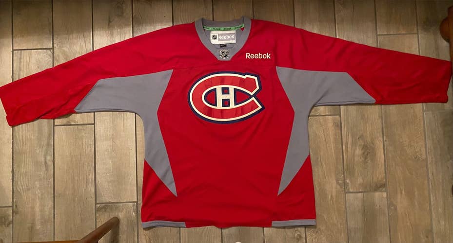 Reebok Platinum Practice Jersey - Used Montreal Canadiens Red Senior XL