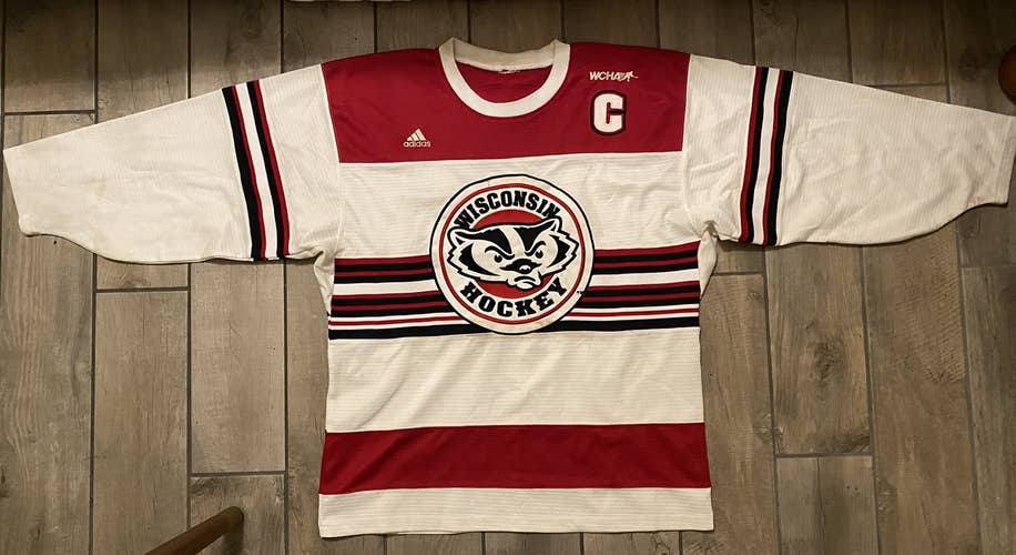 Adidas Hockey Jersey - Used University of Wisconsin Badgers Senior L