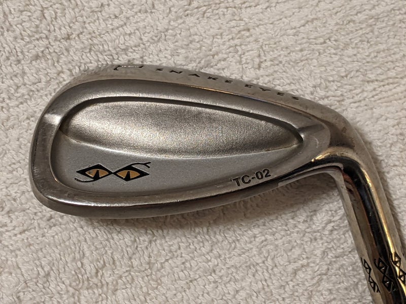 SNAKE EYES TC-02 58* LW W SNAKE EYES 103 GRAM GRAPHITE WEDGE SHAFT UST 360 GRIP
