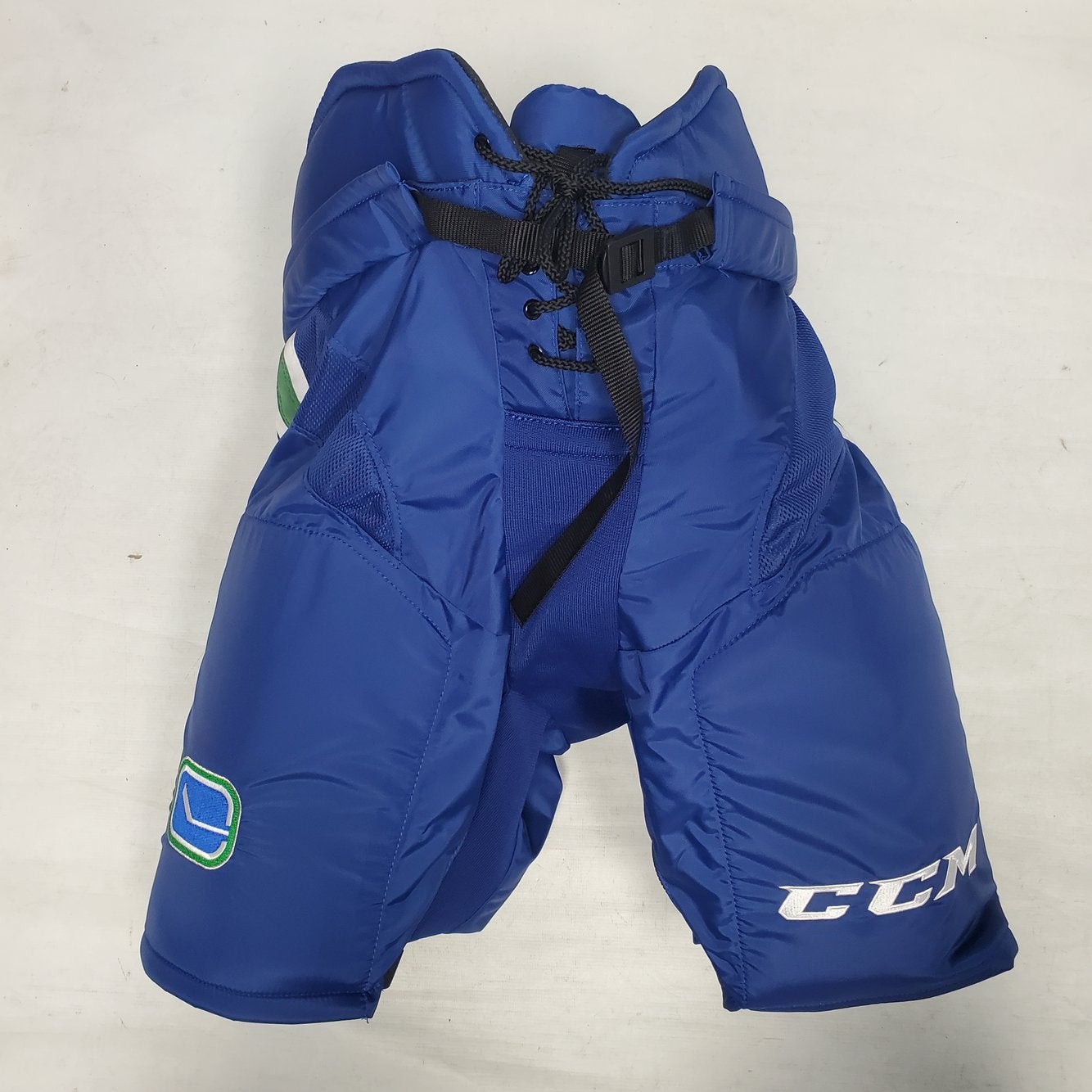 CCM HP35 Pro Stock Hockey Pants Winnipeg Jets Various Sizes 9309 