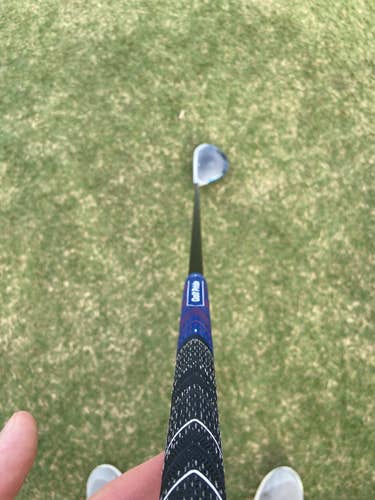 Men's Right Handed Extra Stiff Flex 9 Loft SIM2 Max Driver