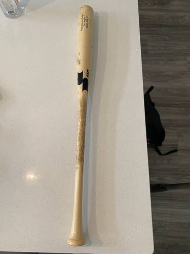 Used SSK (-3) 33" JB9 Bat