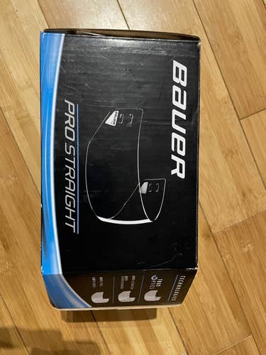 Senior  Bauer Visor Pro straight