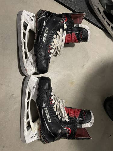 Bauer Vapor APX2 Pro Stock Skates 8D