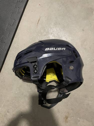 Bauer Re-Akt Pro Stock Navy Helmet Size Medium