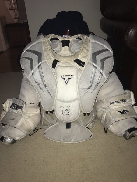 Used Large Vaughn Pro Stock Velocity V6 2200 Pro Goalie Chest Protector