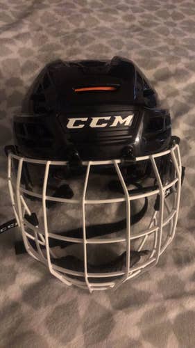 Black New Medium CCM  Tacks 710 Helmet