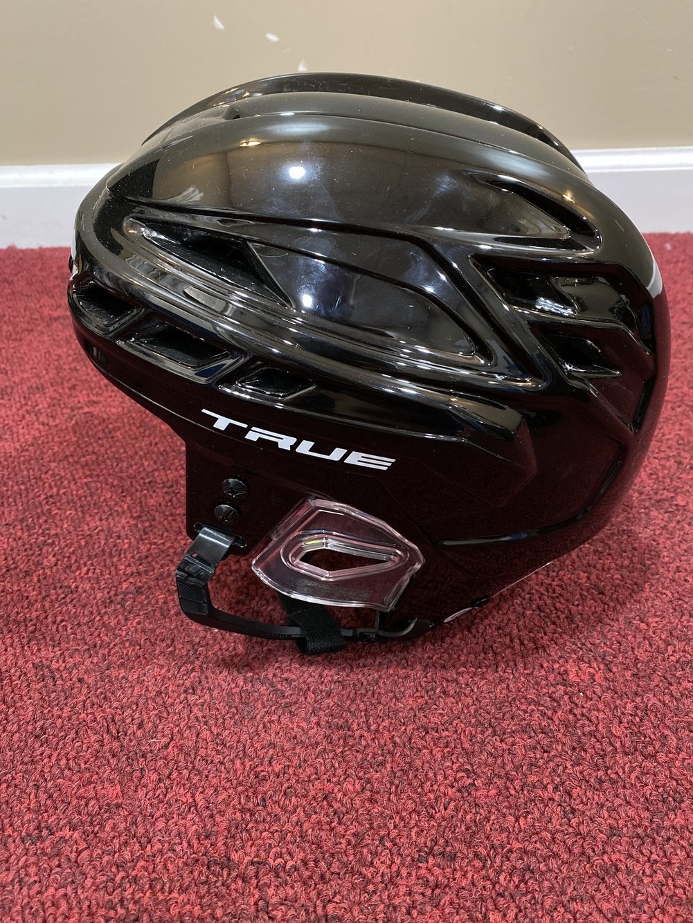 Size S - TRUE Dynamic 9 Pro Red Helmet - Detroit Red Wings - Pro