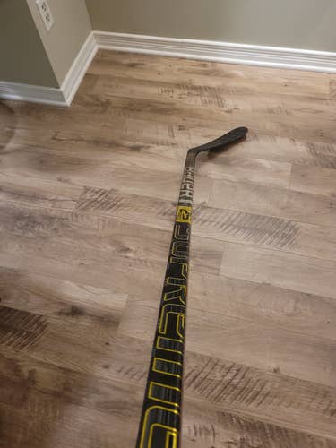 Used Bauer Right Handed Supreme ADV Hockey Stick Mid Pattern Pro Stock