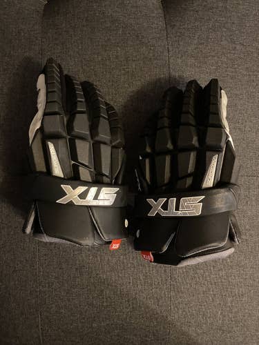 Black New Player's STX 14" Surgeon RZR Lacrosse Gloves