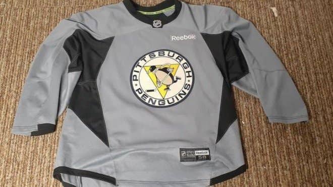 Pittsburgh Penguins Pro Stock Practice Jersey Sz. 58 WINTER CLASSIC
