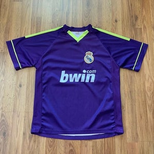 Real Madrid Club de Futbol #25 SUPER AWESOME Football Size Small Soccer Jersey!