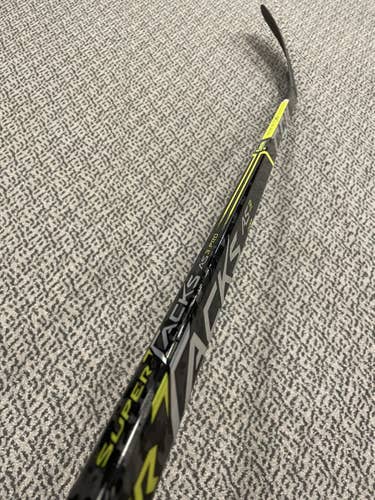 CCM AS3 Pro 55 Flex P29 Curve right hand stick