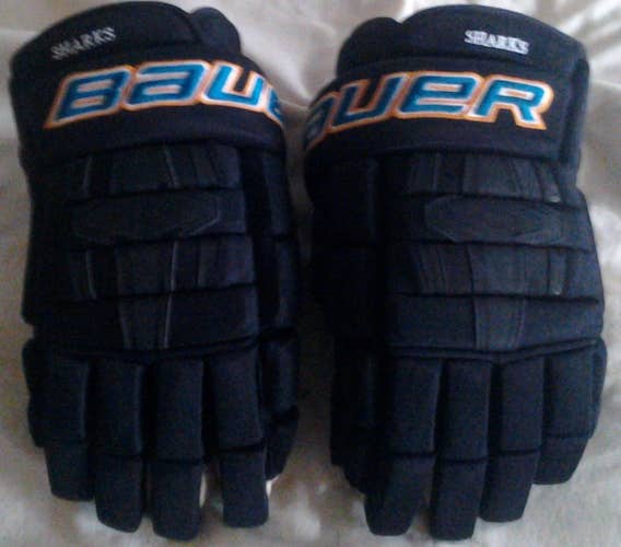 Bauer Nexus Gloves 15" Pro Stock -
