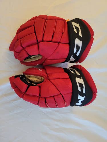 Red Senior Used CCM Jetspeed FT1 Gloves 14" Pro Stock
