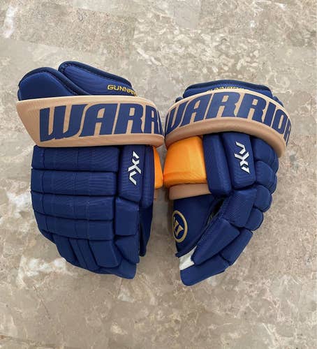 St. Louis Blues Winter Classic Warrior Franchise Gloves