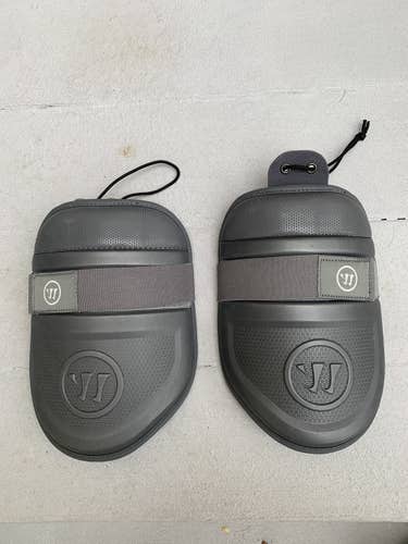 Warrior Fatboy Box Lacrosse Bicep Pads