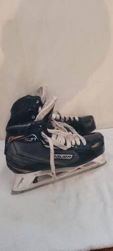 Senior Bauer Regular Width  Size 10.5 Supreme S27 Hockey Goalie Skates
