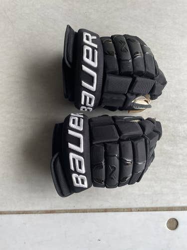 Black Used Senior Bauer Nexus 2N Gloves 13"