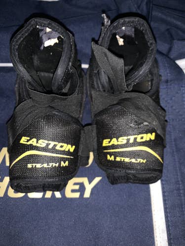 Used Medium Easton Stealth Elbow Pads