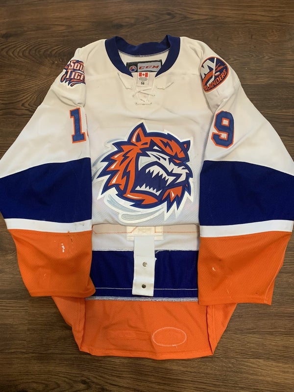 Bridgeport Sound Tigers Islanders Dal Colle Game Worn Used AHL CCM Jersey 58