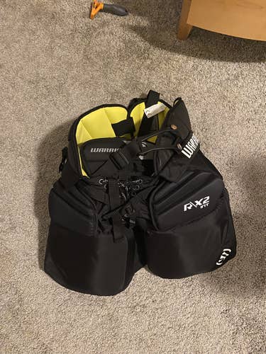 Black Intermediate Large Warrior  Ritual X2 Hockey Goalie Pants