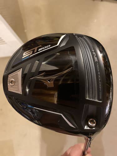 New Mizuno ST200 Driver RH