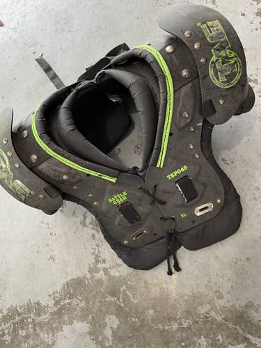 Used Extra Large  Shoulder Pads