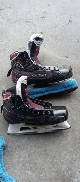 Junior Used Bauer Hockey Goalie Skates Size 6