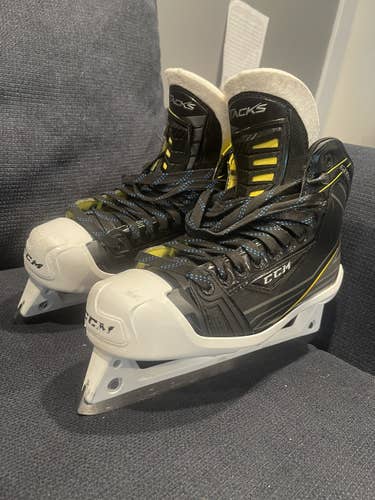 Used CCM Regular Width  Size 8.5 Tacks 6092 Hockey Goalie Skates