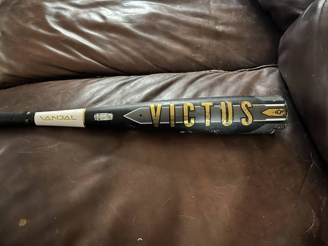 Used 2020 Alloy Vandal (-10) 28" Bat
