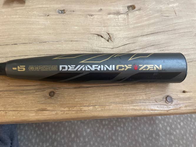 Used 2019 DeMarini (-5) 25 oz 30" CF Zen Bat