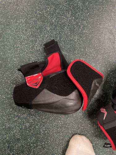 Senior Small Bauer Vapor 1X Lite Elbow Pads