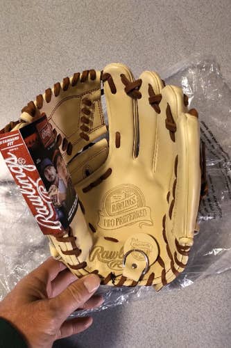 New Rawlings Right Hand Throw Pro Preferred Baseball Glove 11.75"