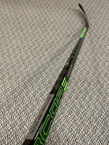 CCM TRIGGER 5 Pro 75 flex P28 Right hand stick