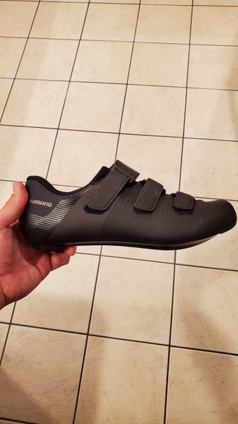 New Men's Size 9 Shimano RC1 Bike Shoes Road Bike