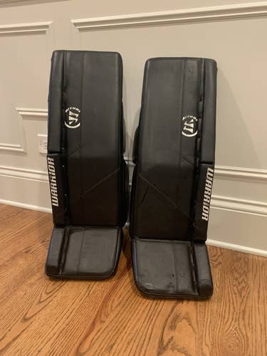 Black Used Junior 28" Warrior Ritual G5 Goalie Leg Pads Pro Stock