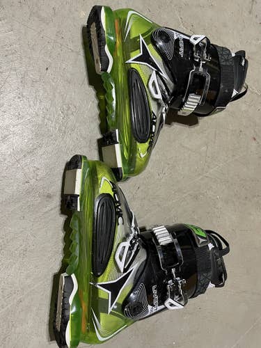 Men's All Mountain Medium Flex Ski Boots - Make An Offer NTS