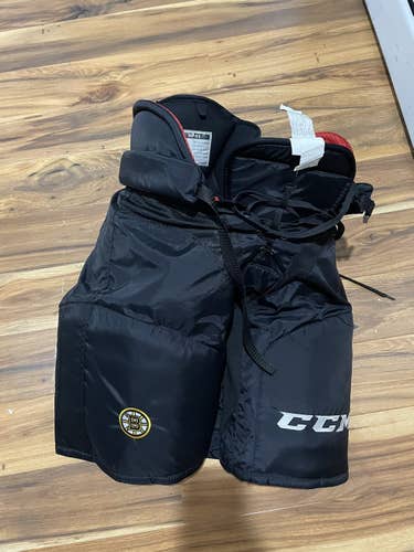 Black Senior Medium CCM Pro Stock HP45 Hockey Pants