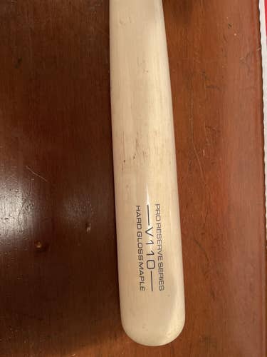 High School/College Wood (-3) 33" Pro Reserve Series  Bat