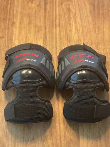 Used CCM KP Pro Knee Pads