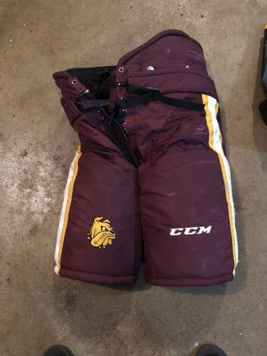 Senior Medium CCM Pro Stock HP32 Hockey Pants