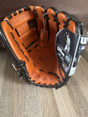 Brown New Adult Wilson Right Hand Throw Infield A2K Baseball Glove 11.25"