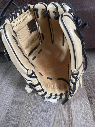 Yellow Used Kid Pitch (9YO-13YO) Wilson Right Hand Throw Infield A2000 Baseball Glove 11.25"