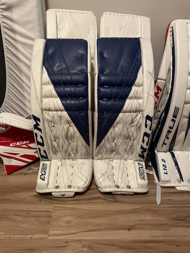 Wedgwood Pro Stock CCM Extreme Flex 4 Goalie Leg Pads